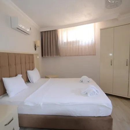 Otel Funda 3*